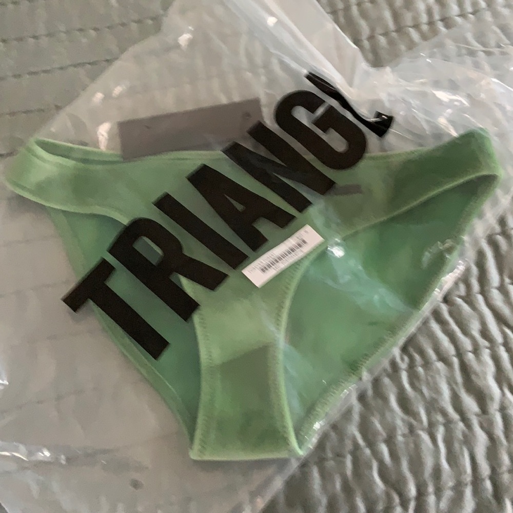 Triangl bikini bottom green velour NWT size M